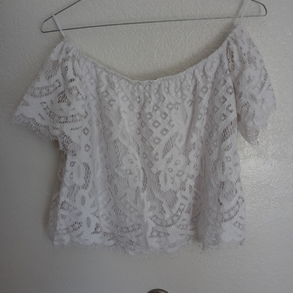 Junior white lace crop top